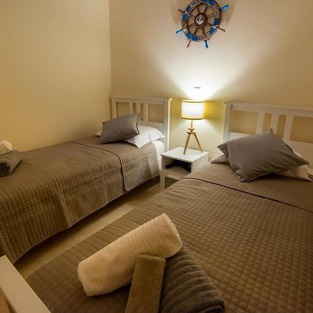 Captains View Apartments Plati  Ngoại thất bức ảnh