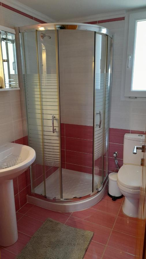 Captains View Apartments Plati  Ngoại thất bức ảnh