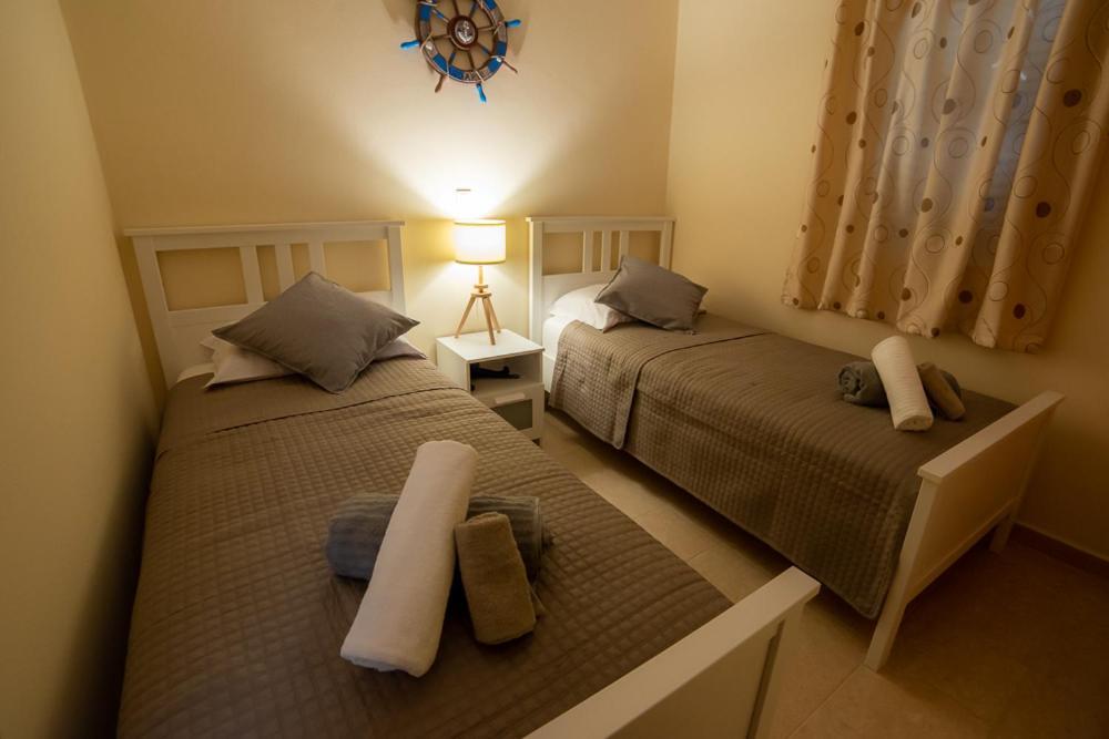 Captains View Apartments Plati  Ngoại thất bức ảnh